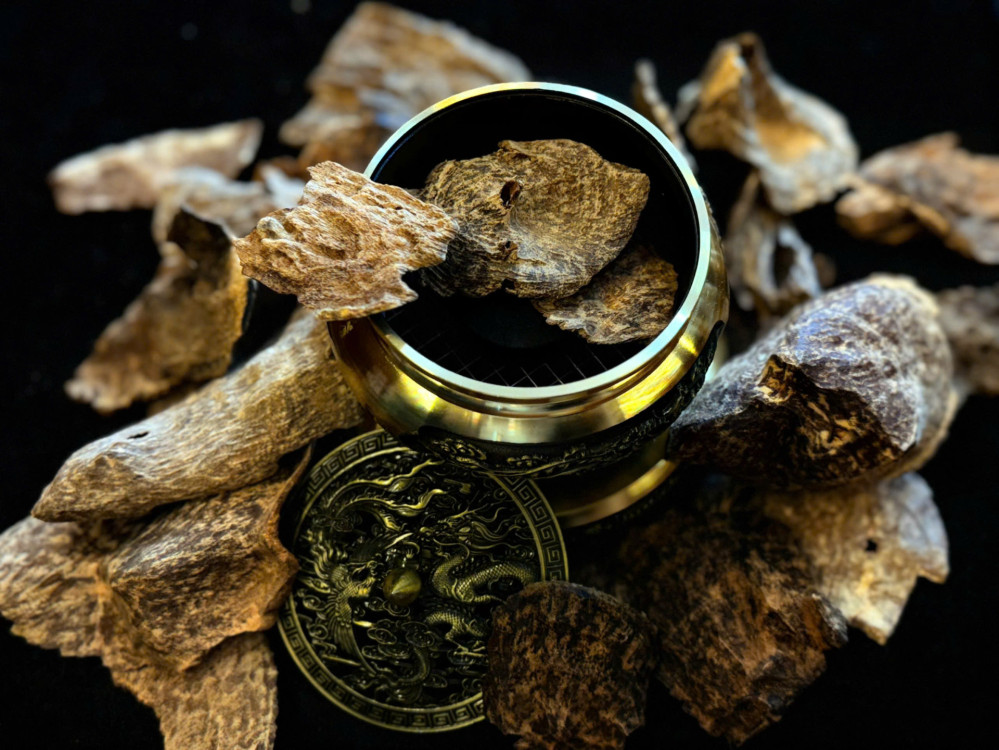 Trầm Miếng Xông Đốt (cao cấp)