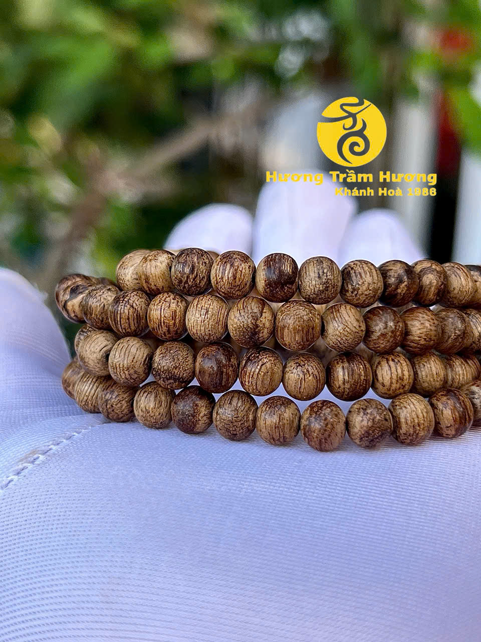 Vòng Trầm Hương 108 Hạt 6 Ly Cho Nữ – Kim Mẫu An