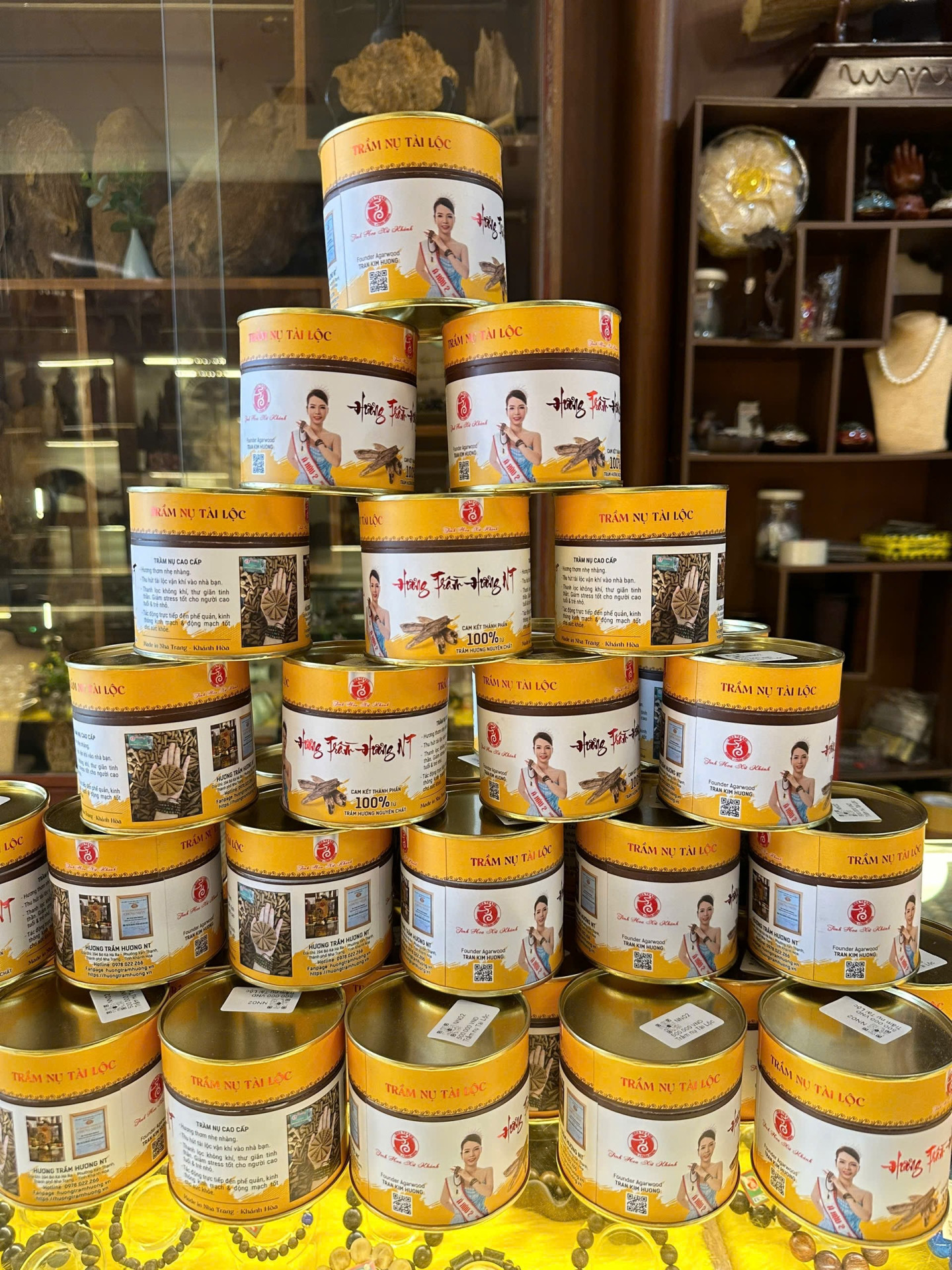 Trầm Nụ Tài Lộc