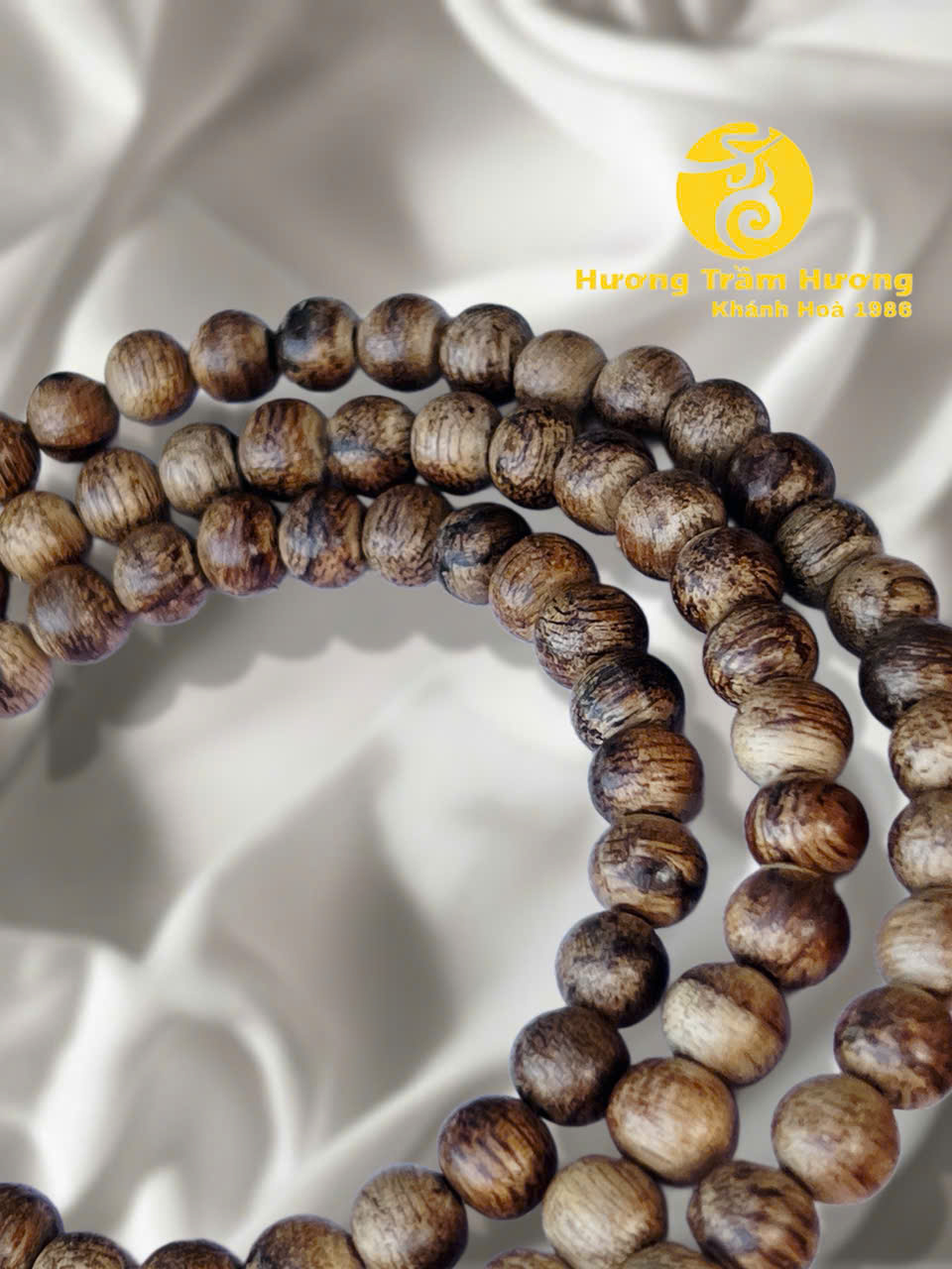 Vòng Trầm Hương 108 Hạt 6 Ly Cho Nữ – Kim Mẫu An