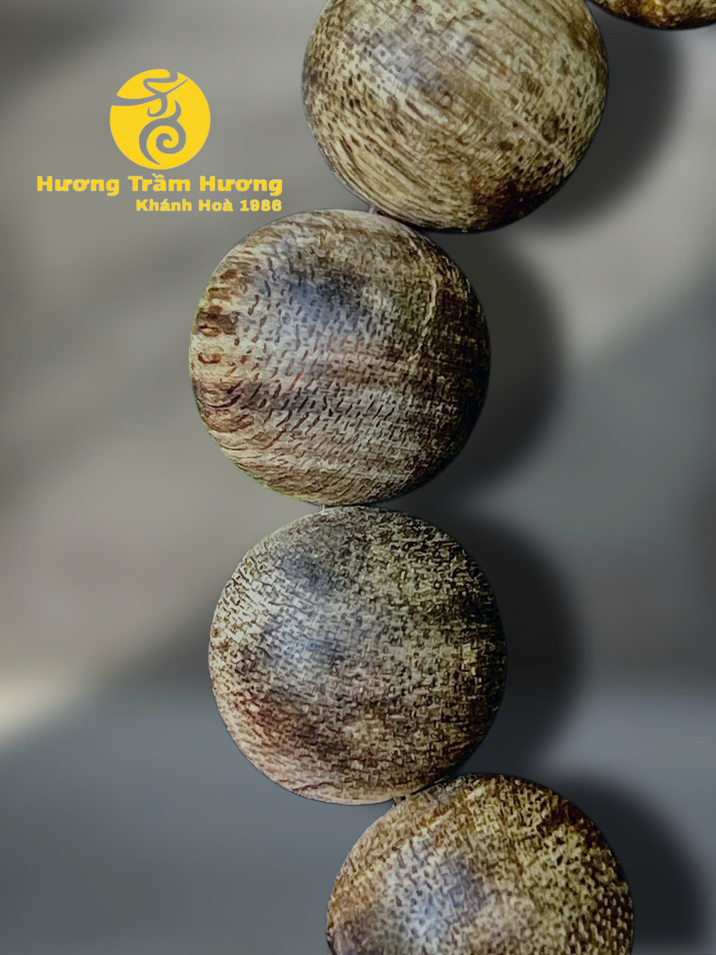 Vòng Trầm Nam 16mm Mộc Vương Tài