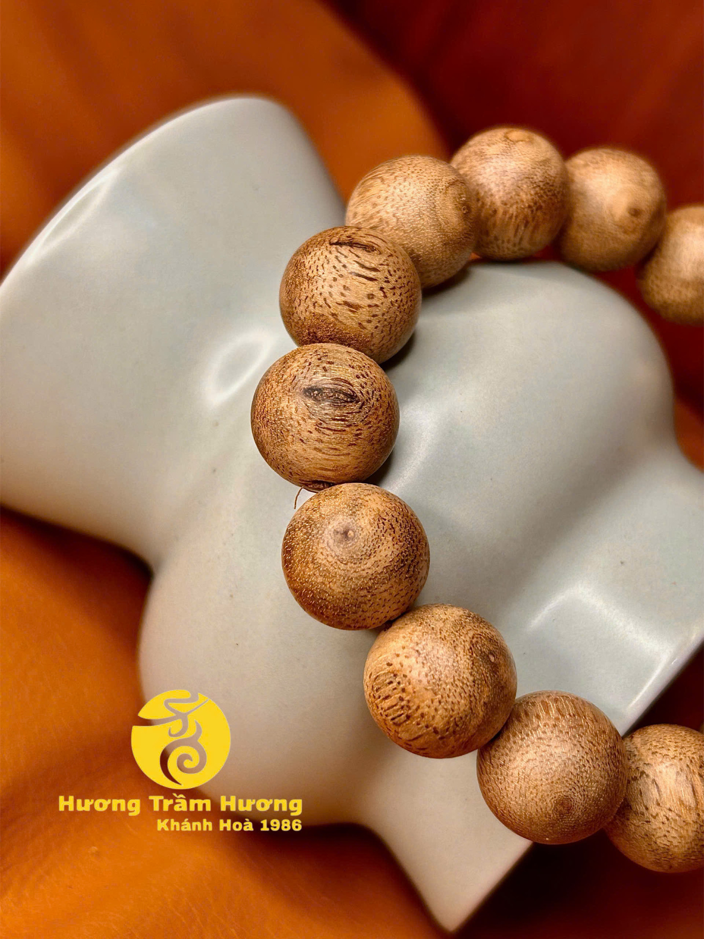Vòng Trầm Hương 14 Ly Thiên Hữu Kim Tiền – Giá trị đến từ sự độc bản của thiên nhiên