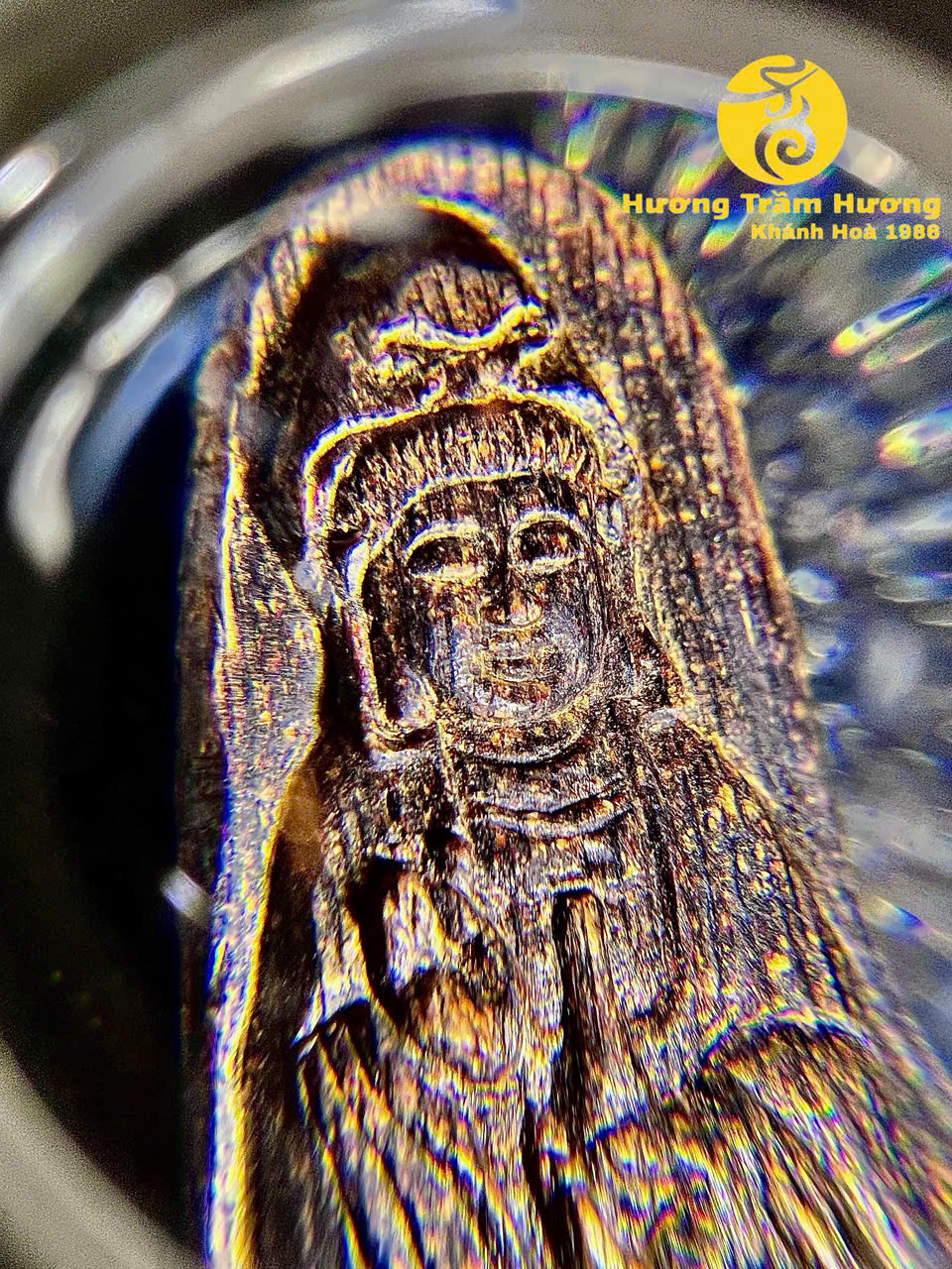 Thanh Kỳ khắc Mẹ Quan Âm