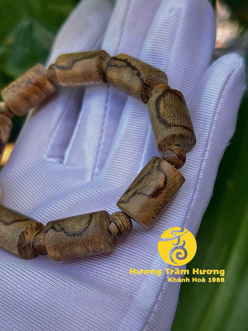 Vòng Couple Trúc Tài Lộc – Vòng Trầm Hương Đốt Trúc Cho Nam Và Nữ