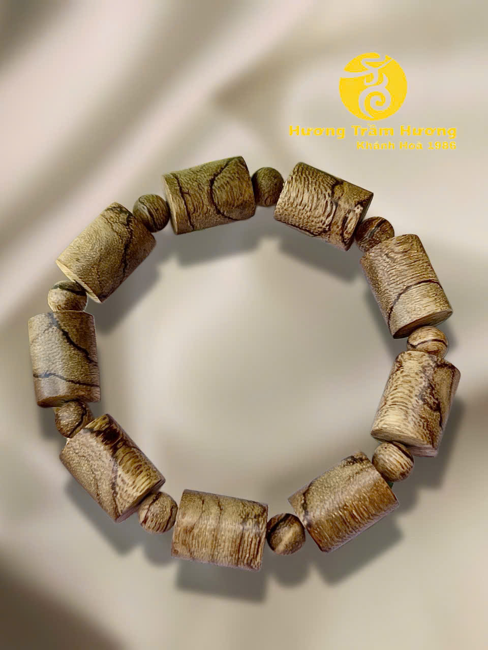 Vòng Couple Trúc Tài Lộc – Vòng Trầm Hương Đốt Trúc Cho Nam Và Nữ