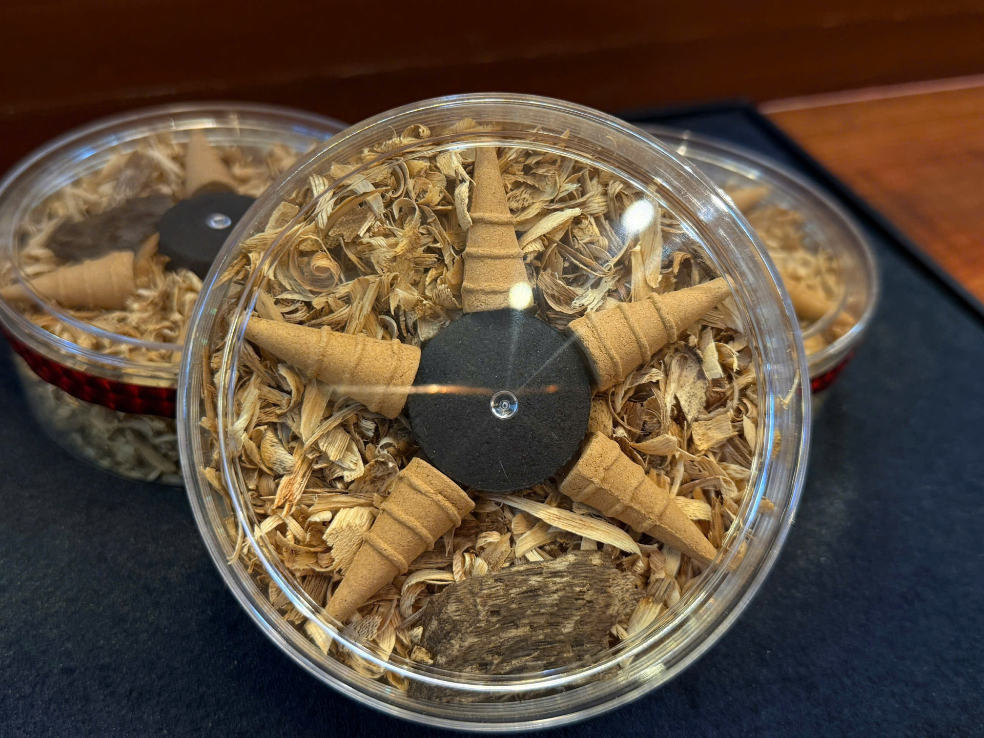 Trầm Hương Vụn Xông Tẩy Uế, làm sạch không gian, cân bằng năng lượng