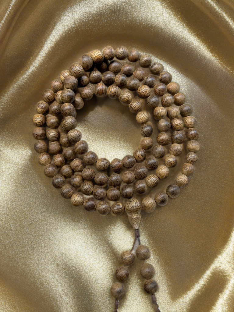 Cát Tường Như Ý – Chuỗi trầm hương 108 hạt thanh lịch và tinh tế