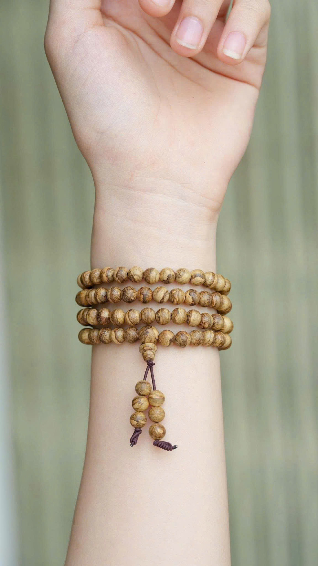 Kim Hương Mộc An – Sự giao hòa giữa năng lượng và nét đẹp tinh tế