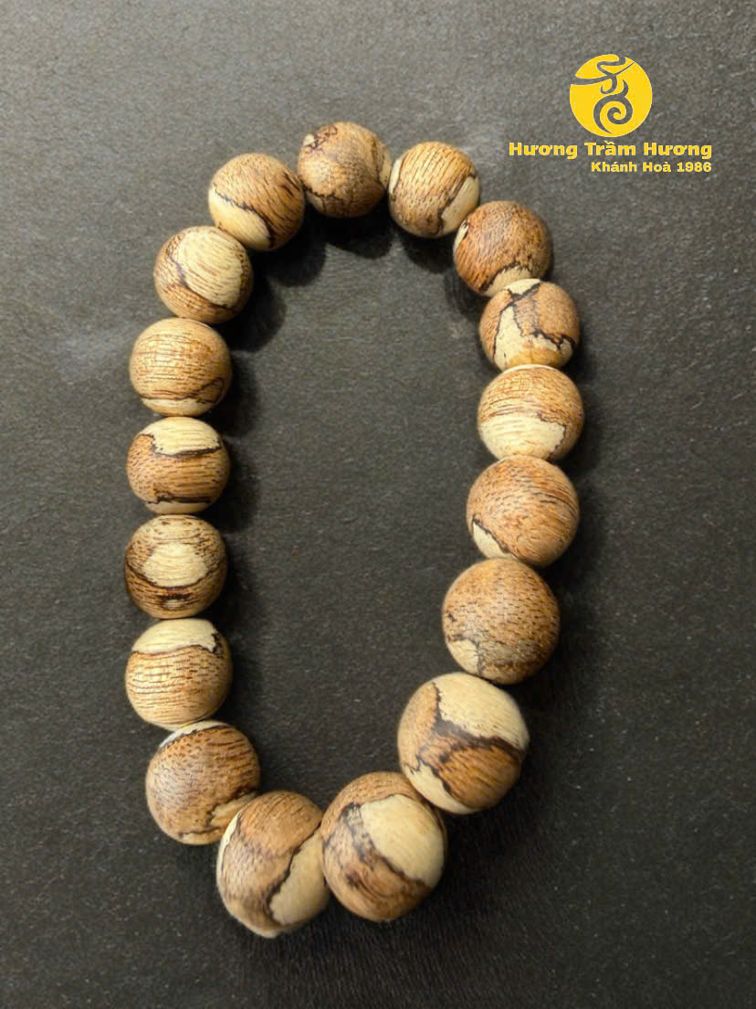 NGỌC PHÚC ĐỒNG – VÒNG TRẦM BÔNG 12LY CHO NAM TINH TẾ, LỊCH LÃM
