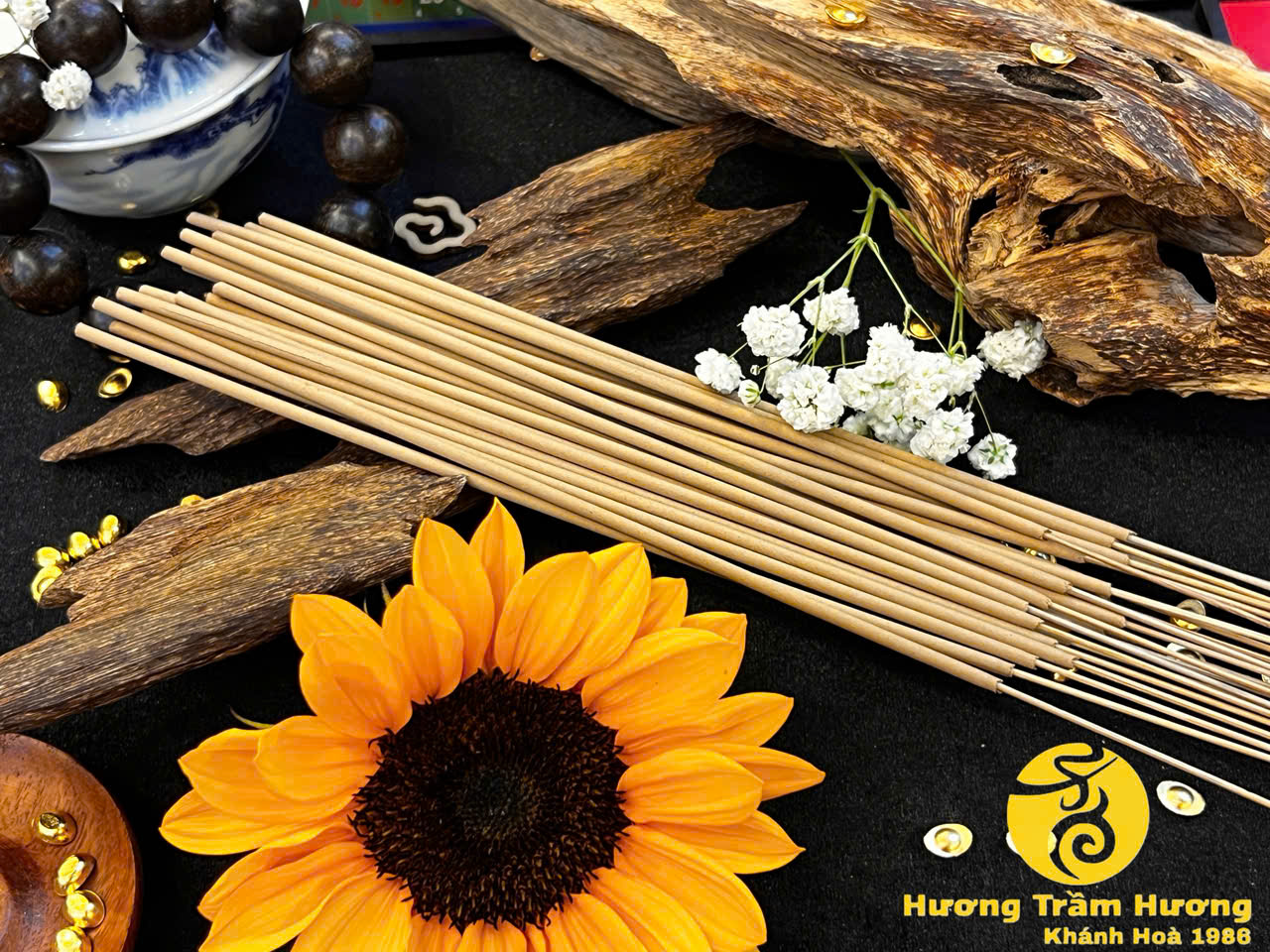 Nhang Trầm Gia Tiên Tài Lộc 3 tấc