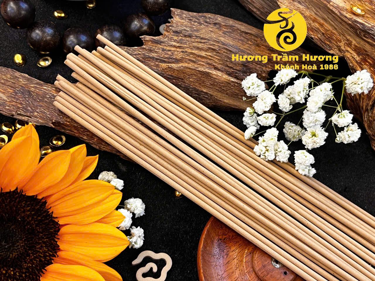 Nhang Trầm Gia Tiên Tài Lộc 3 tấc