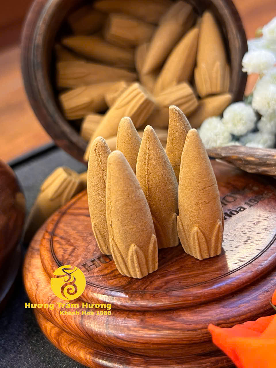 Nhang Trầm Gia Tiên 4 tấc Cao Cấp May mắn