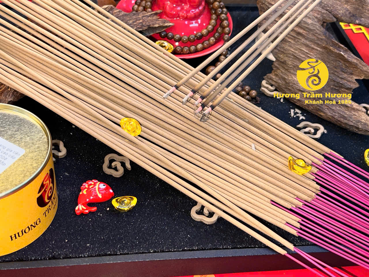 Nhang Trầm Gia Tiên 4 tấc Cao Cấp May mắn